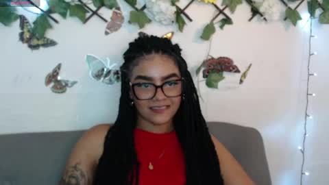 dark_flama online show from April 24, 2026, 12:02 am