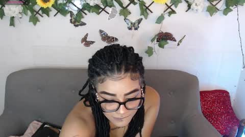 dark_flama online show from April 28, 2026, 11:21 pm