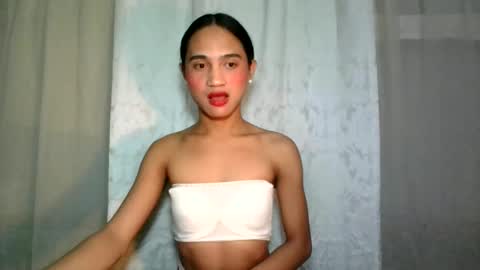 LIANNA online show from December 12, 2024, 3:10 am