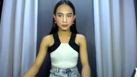 LIANNA online show from April 1, 2026, 2:56 am