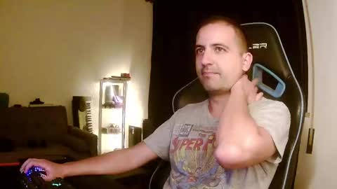 dark_passengerr online show from September 13, 2025, 9:47 pm