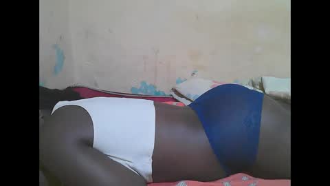 dark_princess1 online show from March 8, 2026, 4:27 am