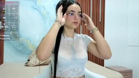 dark_seduccion online show from April 6, 2026, 12:28 pm