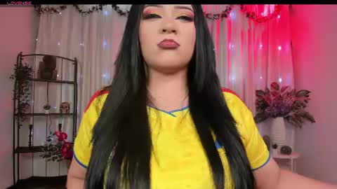 dark_temptationn online show from June 25, 2026, 9:52 pm