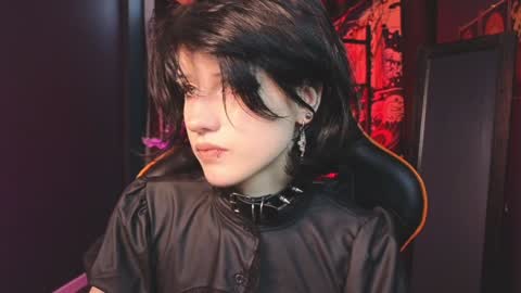 Vamp  online show from January 22, 2025, 12:17 pm