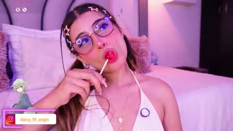 Snapshot of darkangelx_ chatting on May 29, 2026, 11:47 pm Angel Darcy online show from May 29, 2026, 11:47 pm