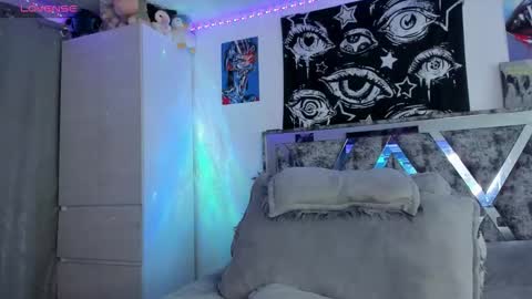 Blake online show from December 15, 2025, 12:37 am