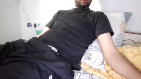 Snapshot of darkbud03 chatting on August 5, 2026, 12:08 pm just a guy online show from August 5, 2026, 12:08 pm