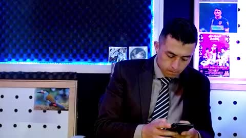 Snapshot of darko0717 chatting on February 12, 2025, 10:24 am DARKO0717 online show from February 12, 2025, 10:24 am