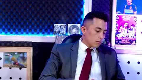 Snapshot of darko0717 chatting on February 13, 2025, 6:05 pm DARKO0717 online show from February 13, 2025, 6:05 pm