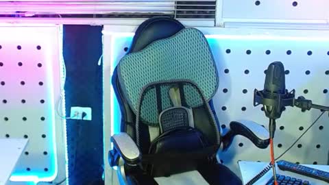 Snapshot of darko0717 chatting on September 30, 2025, 1:21 am DARKO0717 online show from September 30, 2025, 1:21 am