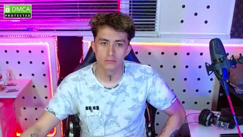 Snapshot of darko0717 chatting on October 14, 2025, 1:56 pm DARKO0717 online show from October 14, 2025, 1:56 pm