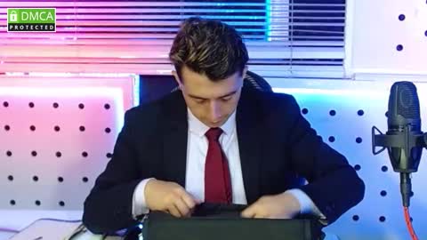 Snapshot of darko0717 chatting on October 20, 2025, 8:48 am DARKO0717 online show from October 20, 2025, 8:48 am