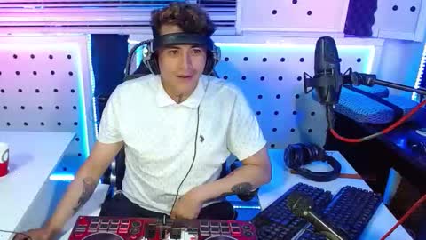 Snapshot of darko0717 chatting on October 28, 2025, 1:20 am DARKO0717 online show from October 28, 2025, 1:20 am