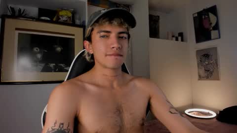 Snapshot of darkodark0 chatting on February 5, 2026, 3:44 am Darko online show from February 5, 2026, 3:44 am