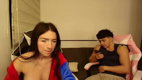 Snapshot of darkpleasuress chatting on November 26, 2025, 7:31 am darkpleasuress online show from November 26, 2025, 7:31 am