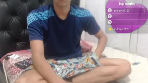 Snapshot of darkr_ider chatting on June 14, 2026, 2:24 am darkr_ider online show from June 14, 2026, 2:24 am