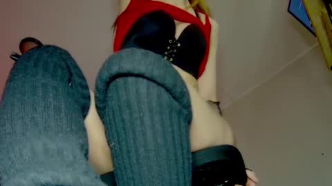 Snapshot of darkskullmistress chatting on January 13, 2025, 6:27 am roseredgoddess online show from January 13, 2025, 6:27 am