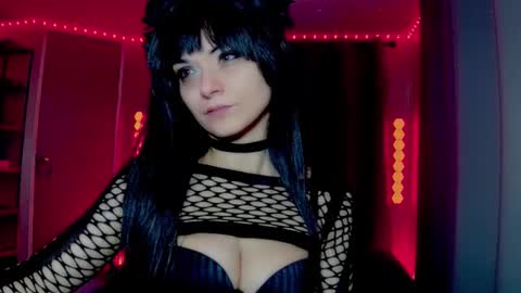 Snapshot of darkskullmistress chatting on January 9, 2026, 3:42 am roseredgoddess online show from January 9, 2026, 3:42 am