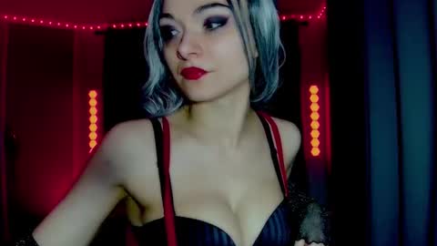 Snapshot of darkskullmistress chatting on February 28, 2026, 2:56 am roseredgoddess online show from February 28, 2026, 2:56 am