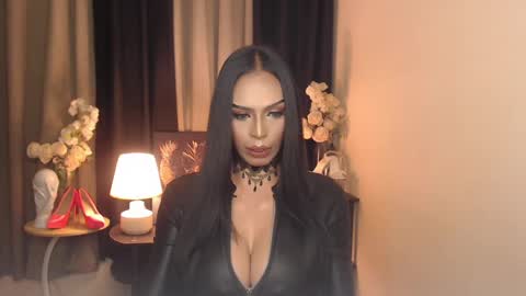 Snapshot of darksoul_mistress chatting on December 30, 2024, 10:53 am HAPPY BIRTHDAY MISTRESS MADRIANA online show from December 30, 2024, 10:53 am