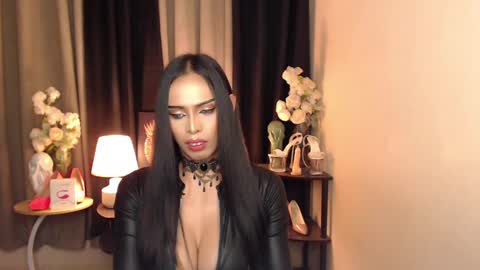 Snapshot of darksoul_mistress chatting on February 3, 2025, 2:02 pm HAPPY BIRTHDAY MISTRESS MADRIANA online show from February 3, 2025, 2:02 pm