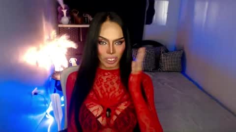 Snapshot of darksoul_mistress chatting on July 11, 2026, 8:39 am HAPPY BIRTHDAY MISTRESS MADRIANA online show from July 11, 2026, 8:39 am
