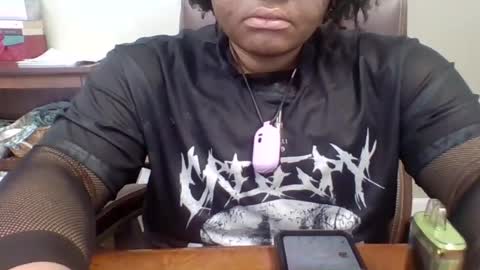 Snapshot of darksundaze chatting on June 12, 2026, 5:12 pm DarkSundaze online show from June 12, 2026, 5:12 pm