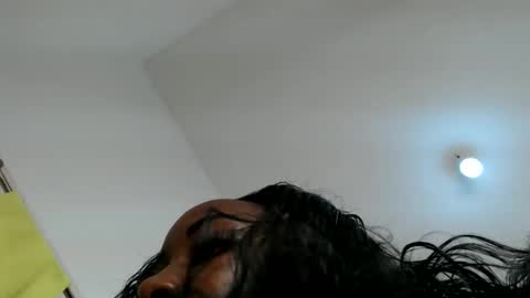 Snapshot of darktanqueen chatting on May 13, 2026, 3:04 am darktanqueen online show from May 13, 2026, 3:04 am