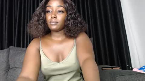 Snapshot of darktanqueen chatting on June 13, 2026, 3:37 am darktanqueen online show from June 13, 2026, 3:37 am