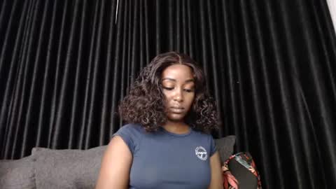 Snapshot of darktanqueen chatting on June 22, 2026, 4:31 am darktanqueen online show from June 22, 2026, 4:31 am