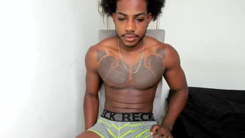 Snapshot of darktemp_ chatting on June 5, 2026, 12:11 pm Darktemp online show from June 5, 2026, 12:11 pm