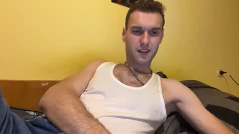 Snapshot of darktempt_ chatting on November 24, 2025, 8:52 pm Nick online show from November 24, 2025, 8:52 pm