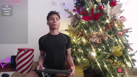 darkviper26 online show from December 8, 2024, 12:08 pm