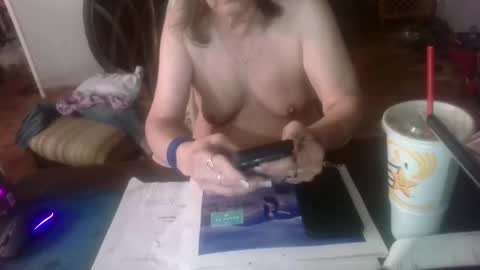 Snapshot of darla_darling1222101 chatting on March 6, 2026, 5:48 am darla_darling1222101 online show from March 6, 2026, 5:48 am