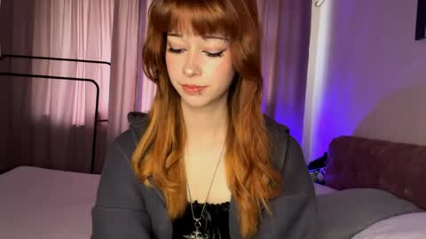 Lina online show from May 10, 2026, 1:05 pm