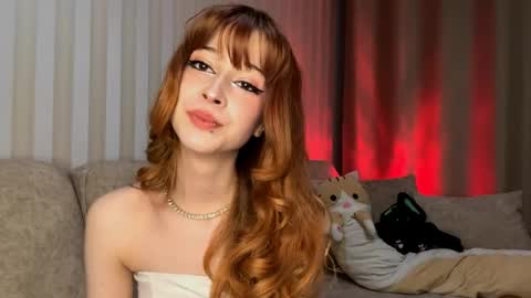 Lina online show from May 20, 2026, 4:13 pm