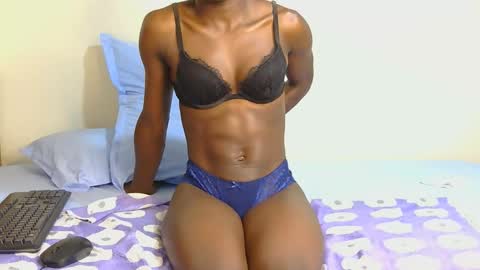 Snapshot of darling_dee chatting on October 11, 2025, 1:42 pm darling_dee online show from October 11, 2025, 1:42 pm