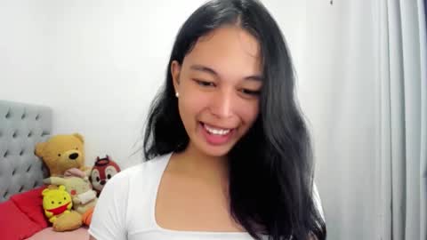 Snapshot of darling_sweetheartxx chatting on September 14, 2025, 1:10 pm YOUR ATHENA online show from September 14, 2025, 1:10 pm