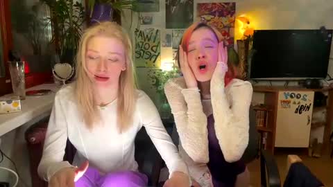 D online show from February 11, 2025, 8:20 pm