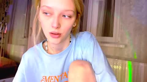 D online show from March 4, 2025, 2:53 pm