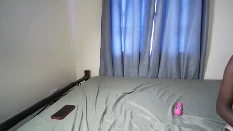 darlqueen online show from March 18, 2026, 9:01 am