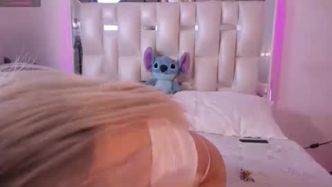 darlyn_tenderhot__ online show from March 1, 2026, 1:24 pm