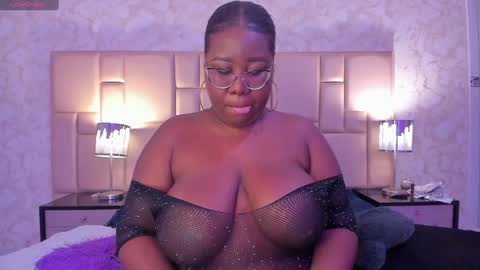 Snapshot of darnellqueen chatting on December 9, 2024, 8:33 am Darnell Queen online show from December 9, 2024, 8:33 am