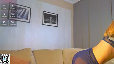 DarslyCat online show from November 5, 2025, 7:03 pm