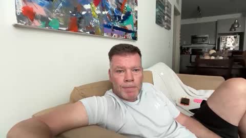 dartanha007 online show from April 25, 2026, 7:33 pm