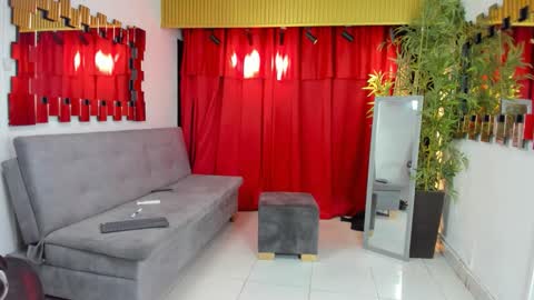 darwin_ggh online show from November 26, 2025, 7:42 am