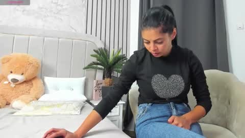 Snapshot of daryareed chatting on November 18, 2025, 4:28 am Darya online show from November 18, 2025, 4:28 am