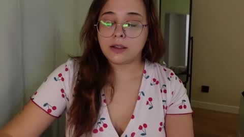 Snapshot of dashaprivet chatting on November 25, 2025, 10:26 am dashaprivet online show from November 25, 2025, 10:26 am