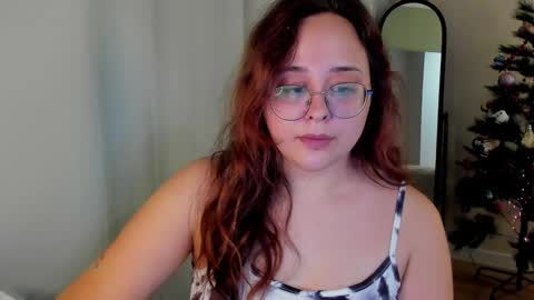 Snapshot of dashaprivet chatting on December 17, 2025, 12:22 pm dashaprivet online show from December 17, 2025, 12:22 pm